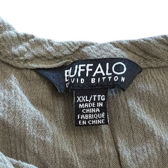 Buffalo David Bitton Womens XXL Olive Green Crochet Trim V-Neck Sleeveless Top - Picture 3 of 8